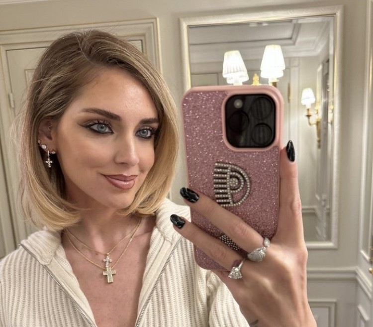 Chiara Ferragni, il fondo Avm sarebbe pronto a entrare nel capitale